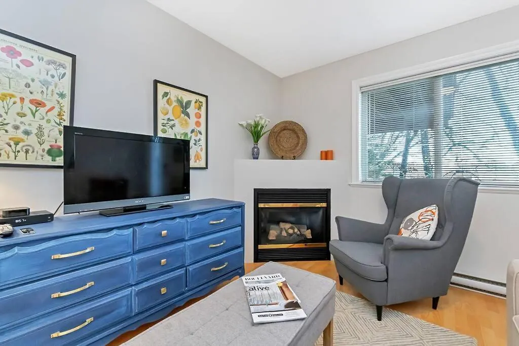 Meadow Park Apartment Victoria